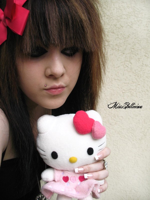 Hello Kitt - Oblíbený symbol EMO